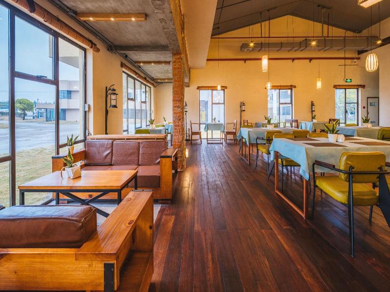 Ramada Encore By Wyndham Shanghai Pudong Airport image