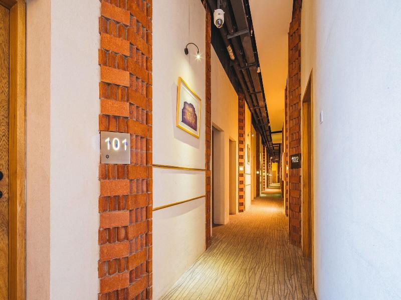 Ramada Encore By Wyndham Shanghai Pudong Airport image