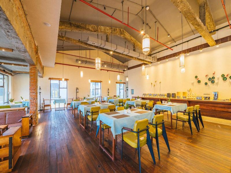 Ramada Encore By Wyndham Shanghai Pudong Airport image