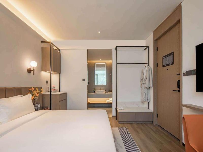 Ramada Encore By Wyndham Shanghai Pudong Airport image