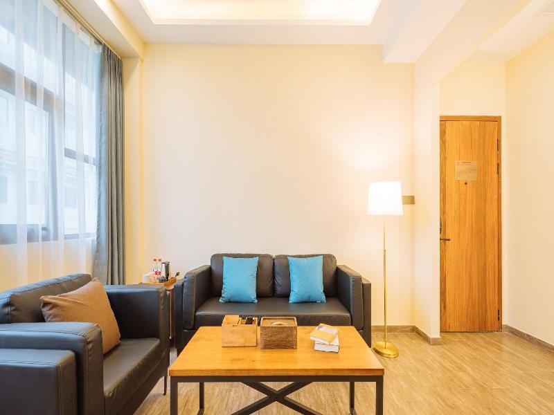 Ramada Encore By Wyndham Shanghai Pudong Airport image