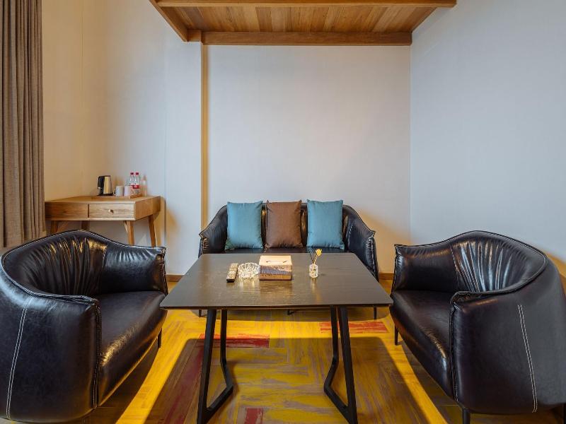 Ramada Encore By Wyndham Shanghai Pudong Airport image
