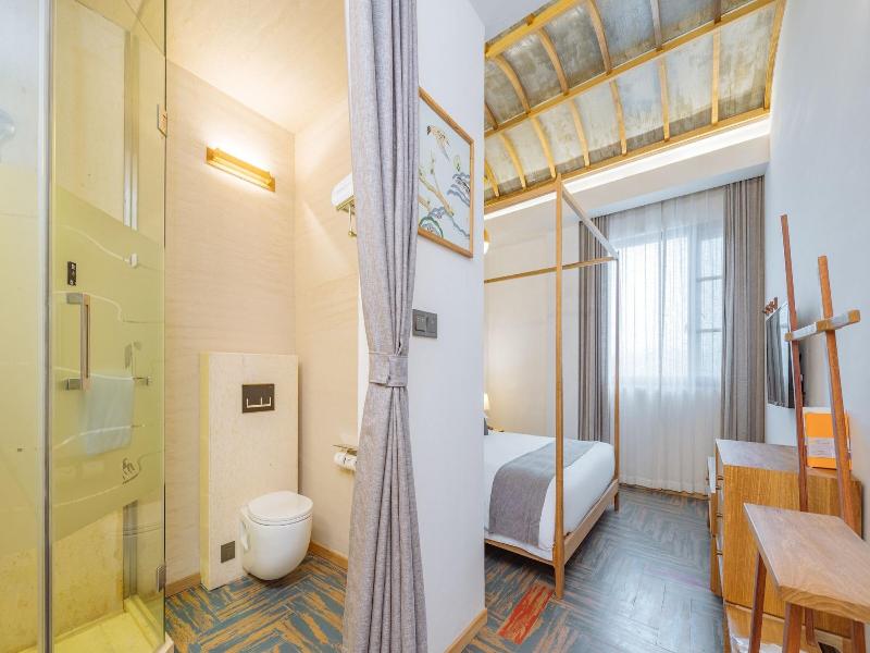 Ramada Encore By Wyndham Shanghai Pudong Airport image