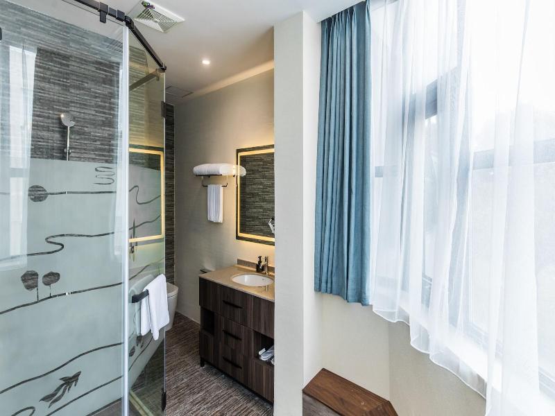 Ramada Encore By Wyndham Shanghai Pudong Airport image