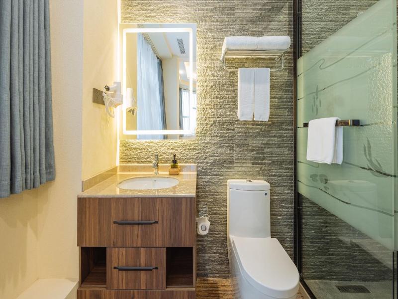 Ramada Encore By Wyndham Shanghai Pudong Airport image