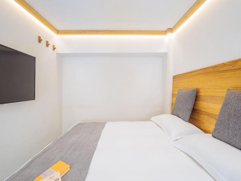 Ramada Encore By Wyndham Shanghai Pudong Airport image