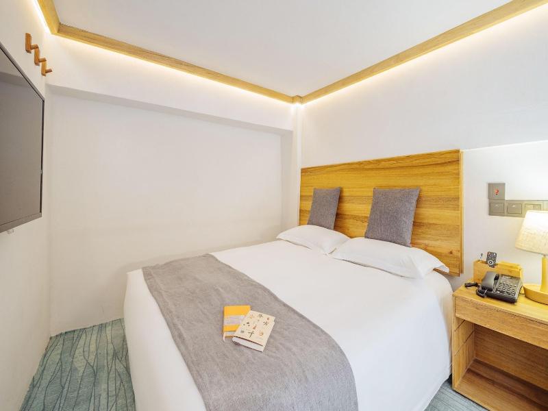 Ramada Encore By Wyndham Shanghai Pudong Airport image