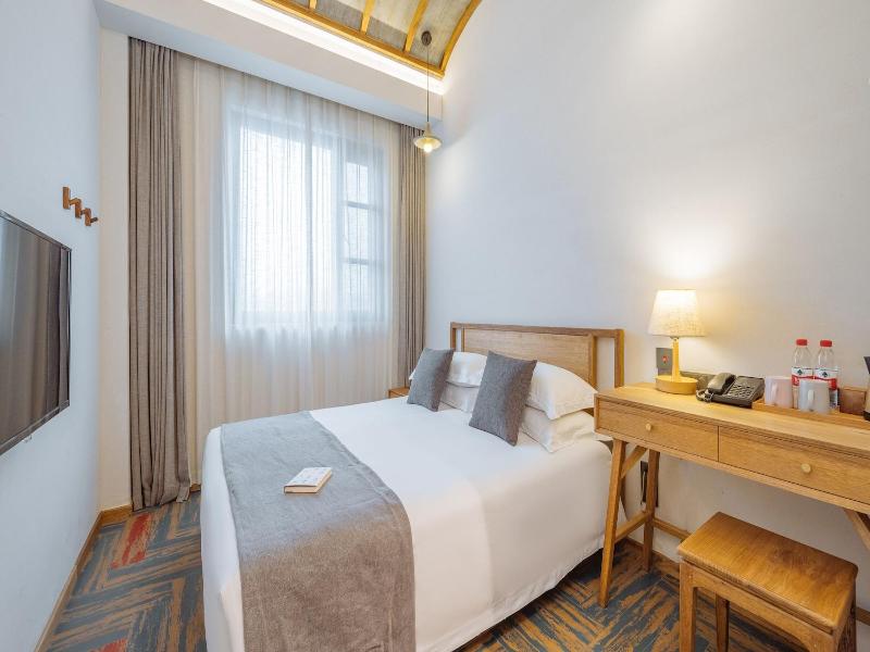 Ramada Encore By Wyndham Shanghai Pudong Airport image
