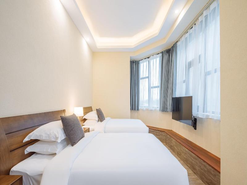 Ramada Encore By Wyndham Shanghai Pudong Airport image