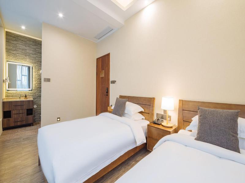 Ramada Encore By Wyndham Shanghai Pudong Airport image