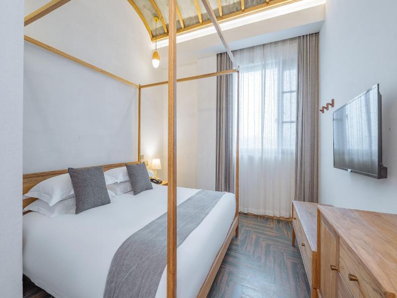 Ramada Encore By Wyndham Shanghai Pudong Airport image