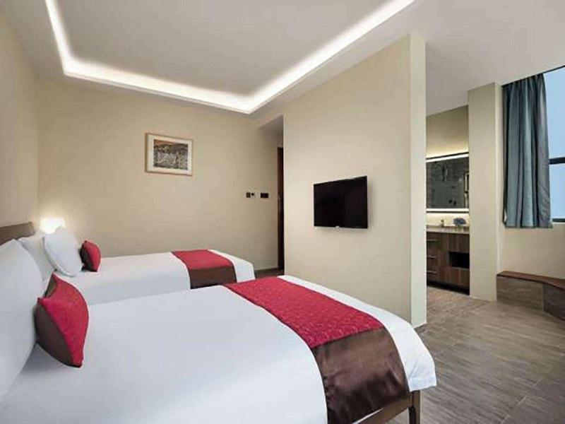 Ramada Encore By Wyndham Shanghai Pudong Airport image