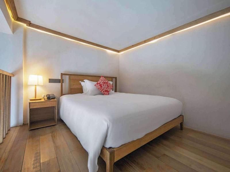 Ramada Encore By Wyndham Shanghai Pudong Airport image