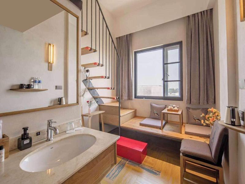 Ramada Encore By Wyndham Shanghai Pudong Airport image