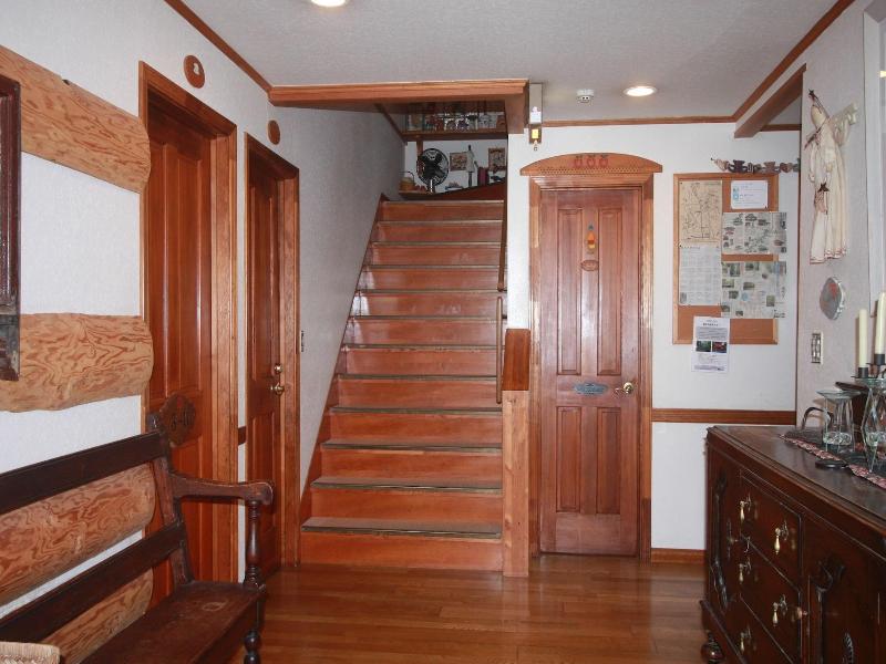 Pension And Log Cottage Hoshinoko image
