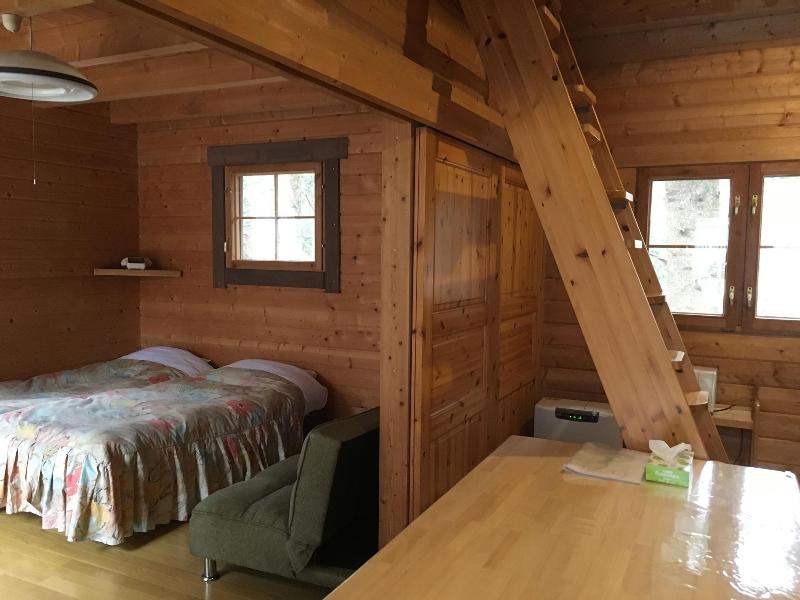 Pension And Log Cottage Hoshinoko image