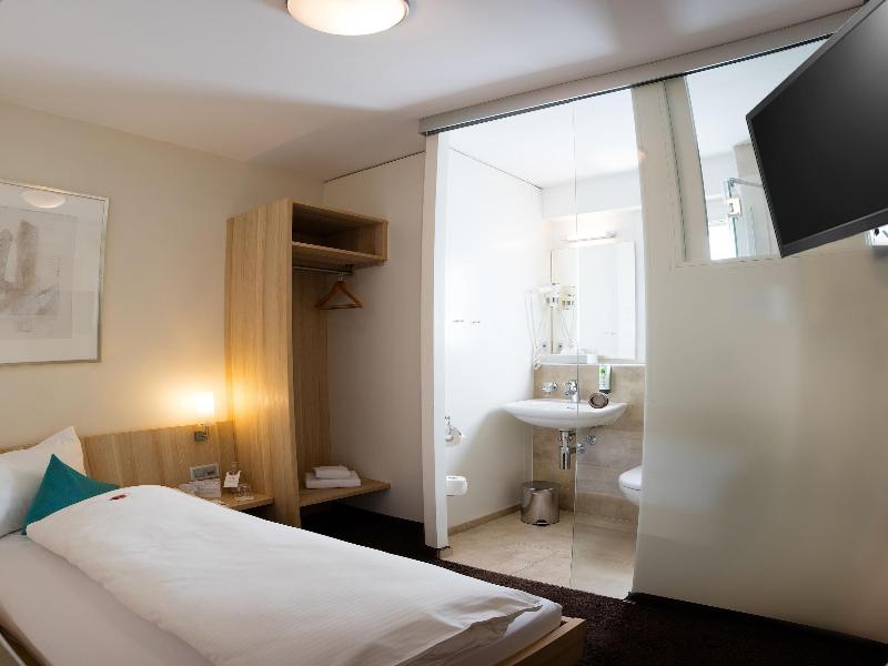 Hotel Oberland image