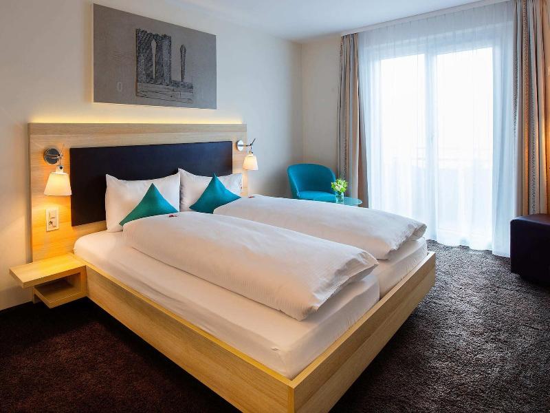 Hotel Oberland image