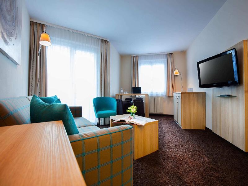 Hotel Oberland image