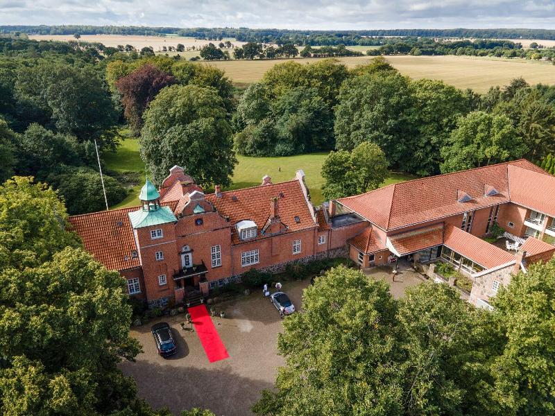 Sauntehus Slotshotel image