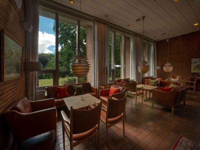 Sauntehus Slotshotel image