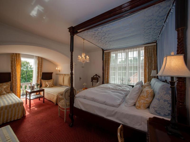 Sauntehus Slotshotel image