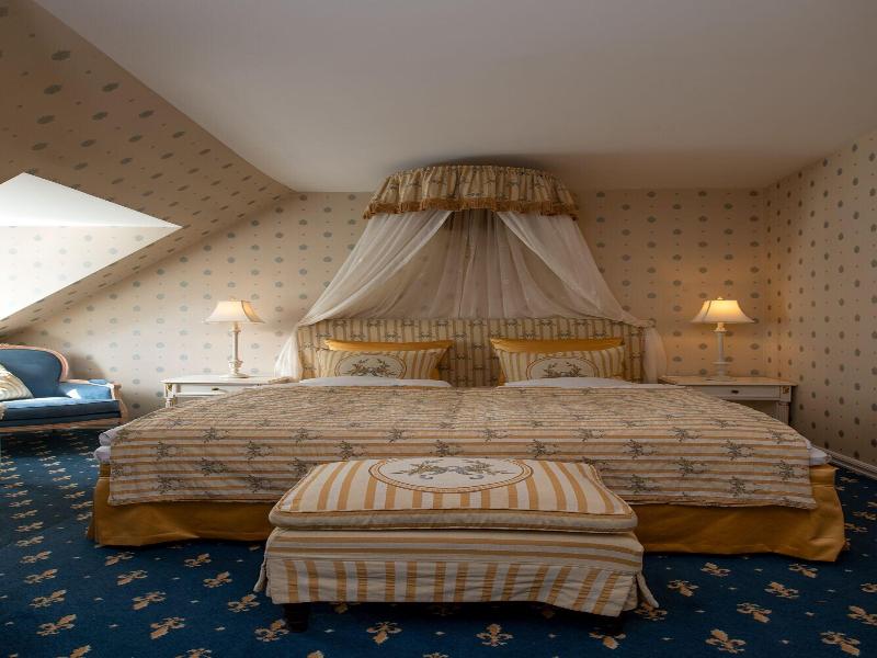 Sauntehus Slotshotel image