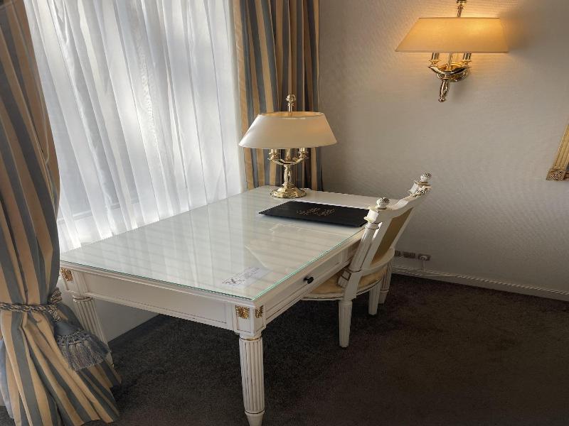 Sauntehus Slotshotel image