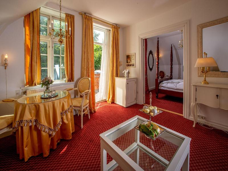 Sauntehus Slotshotel image
