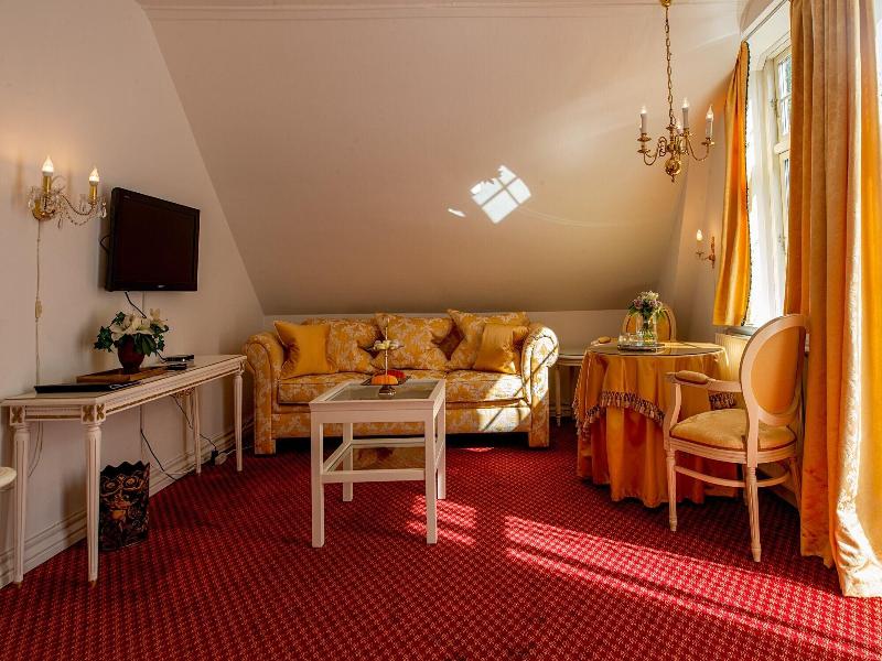 Sauntehus Slotshotel image