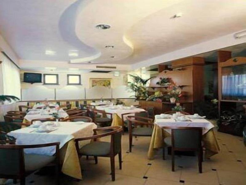 Hotel Le Ville image
