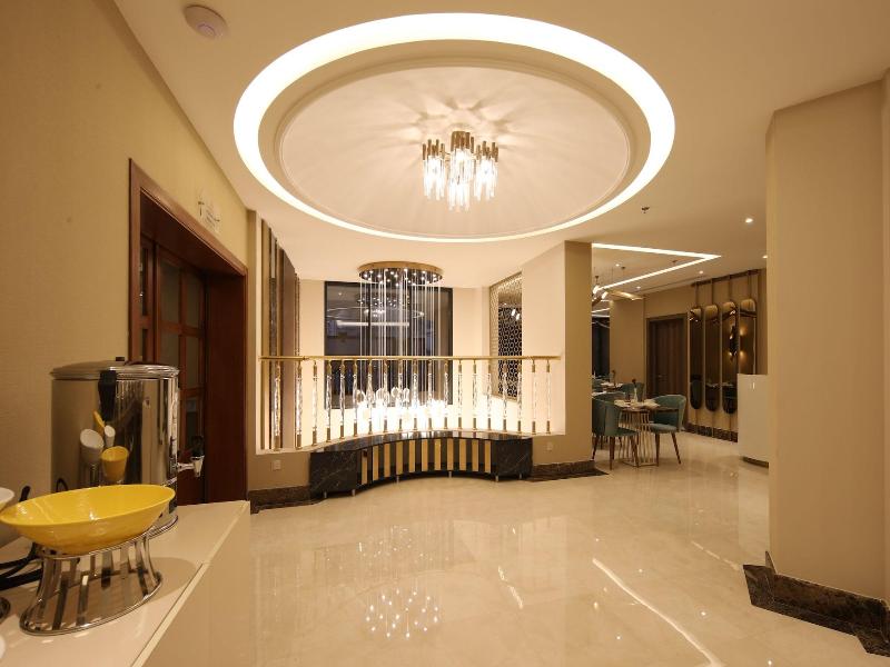 Gladiolus Hotel image