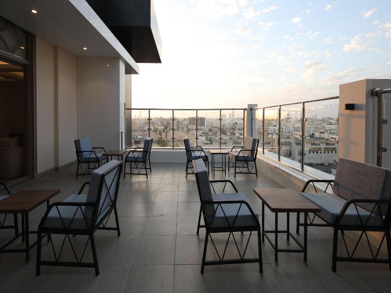 Gladiolus Hotel image