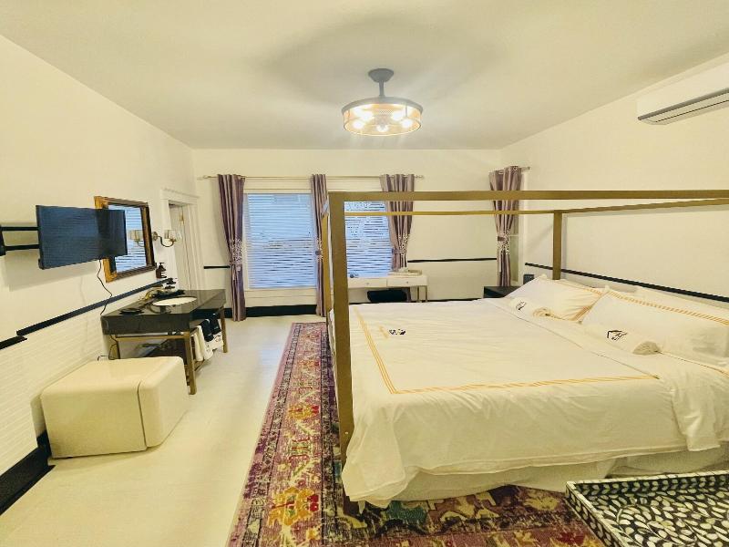 Prestige Collection Boutique Hotel image