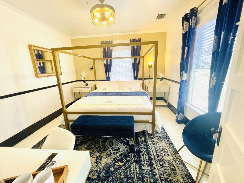 Prestige Collection Boutique Hotel image
