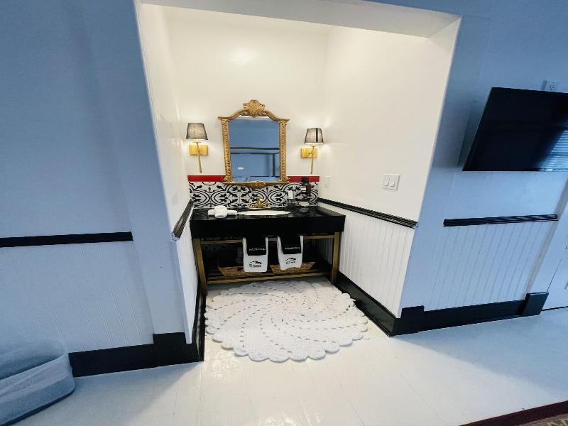 Prestige Collection Boutique Hotel image