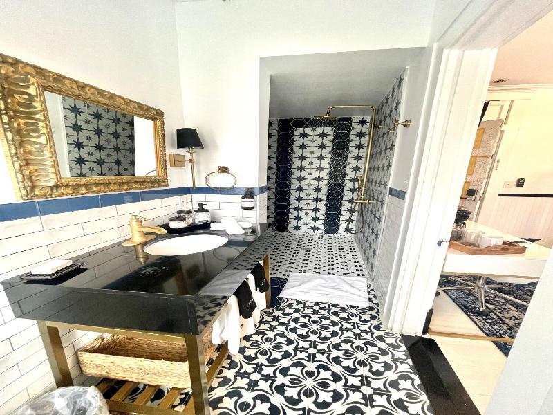 Prestige Collection Boutique Hotel image