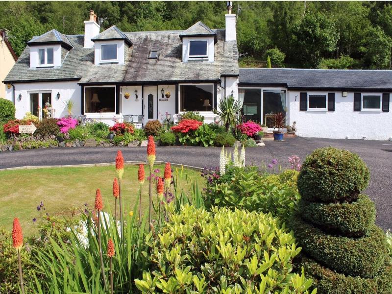 Hillview Guest House image