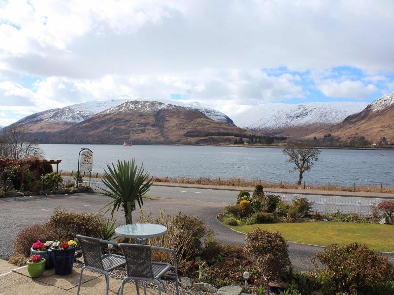 Hillview Guest House image
