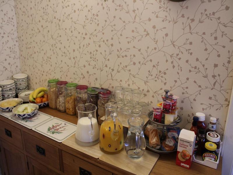 Hillview Guest House image