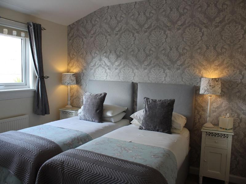 Hillview Guest House image