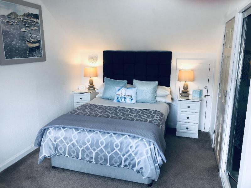 Hillview Guest House image