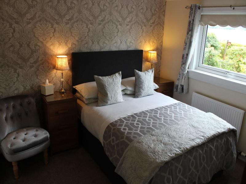 Hillview Guest House image