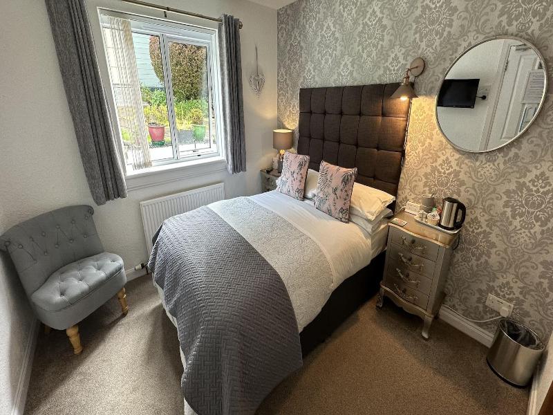 Hillview Guest House image