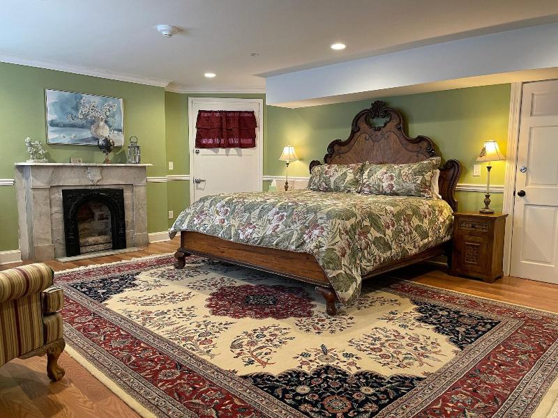 Godley Manor image