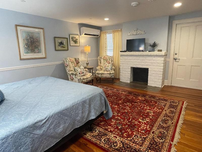 Godley Manor image