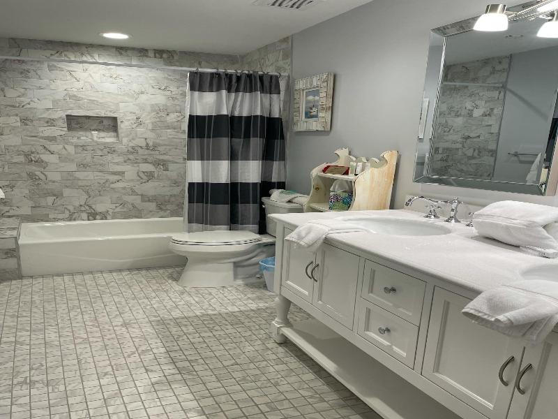 Godley Manor image