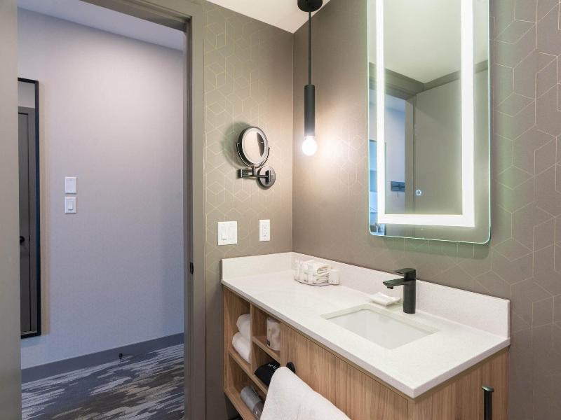 Sandman Signature Dartmouth Hotel & Suites image