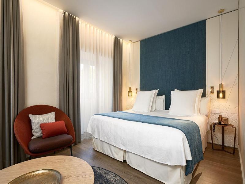 Suites Murillo Plaza Sta Cruz image
