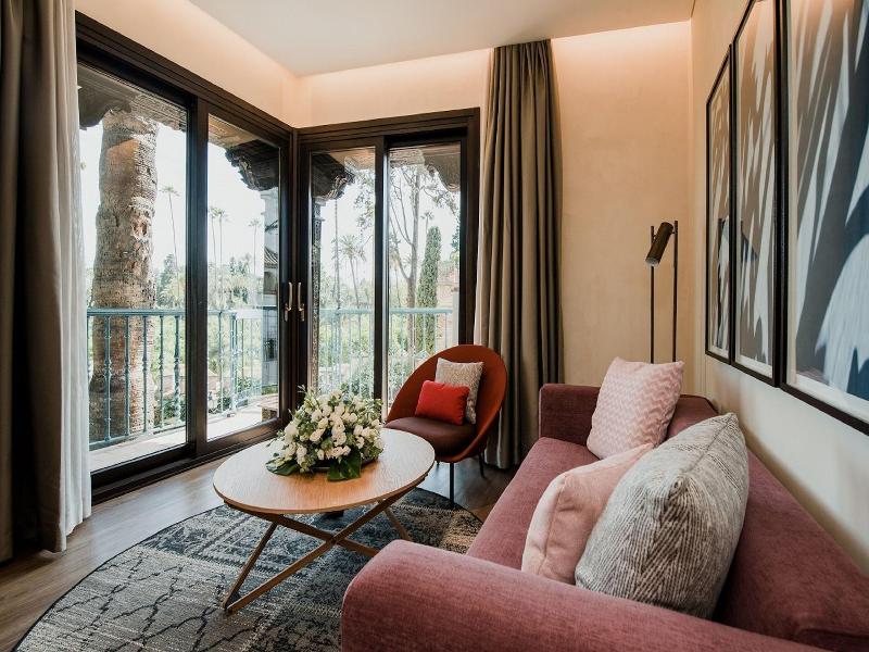 Suites Murillo Plaza Sta Cruz image